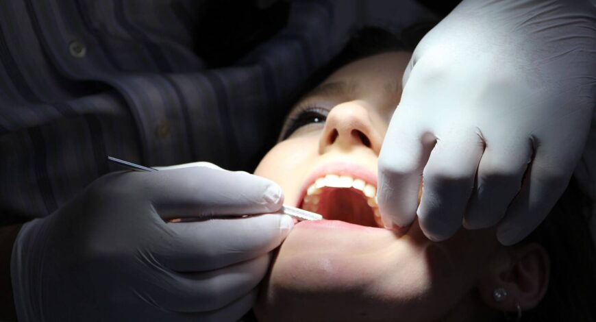dental care clinic in Noida