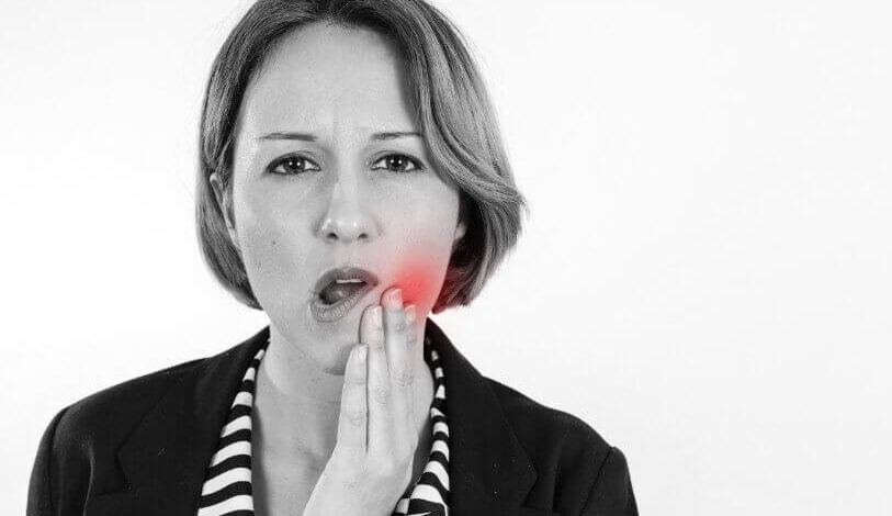 toothache treatment in Noida